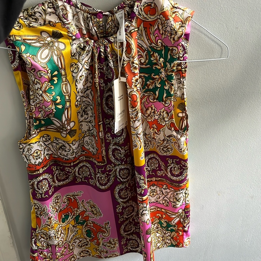 Short sleeve satin style blouse never worn with tags